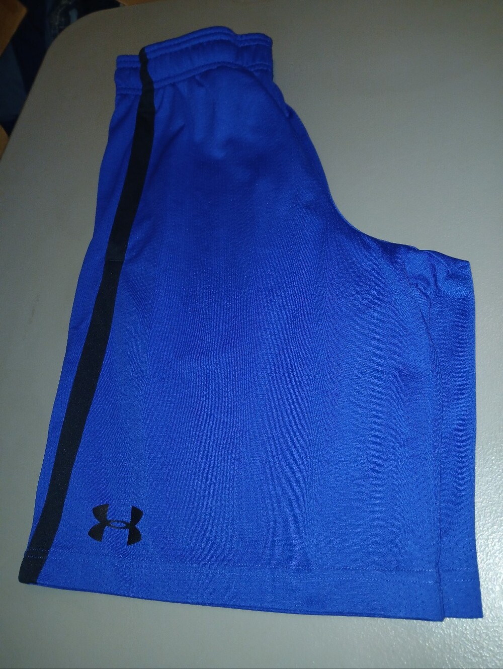 Under Armour Men's Loose Fit Heat Gear Shorts In Royal Blue And Black Size Mediu